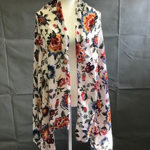 Pretty lightweight scarf